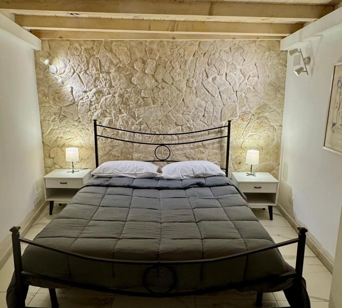 Finicchia Art House Villa Catania 0*,
